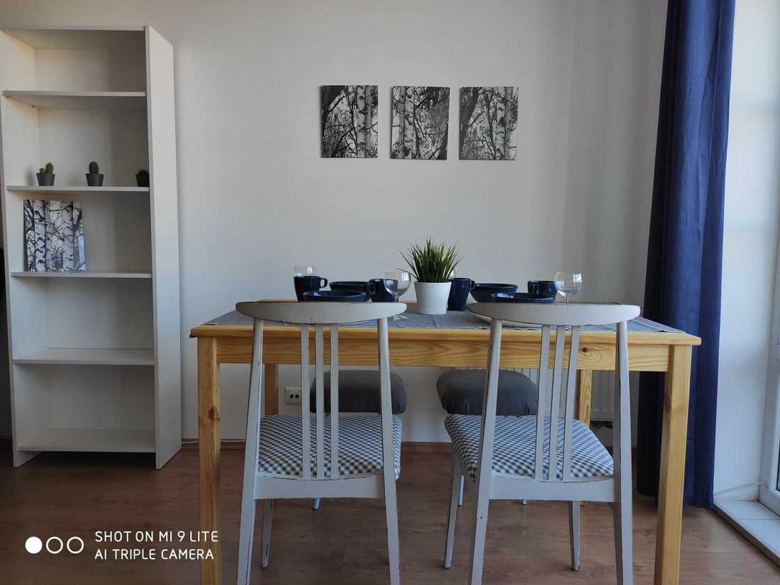 Do wynajęcia mieszkanie 2-pok, osobna kuchnia, balkon, 15 min rynek